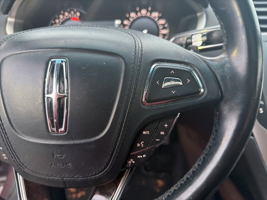 Used 2018 Lincoln MKZ Black Label w/ Technology Package image 30