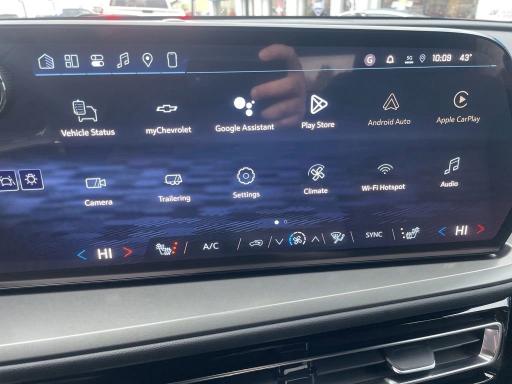 New 2026 Chevrolet Traverse LT image 19