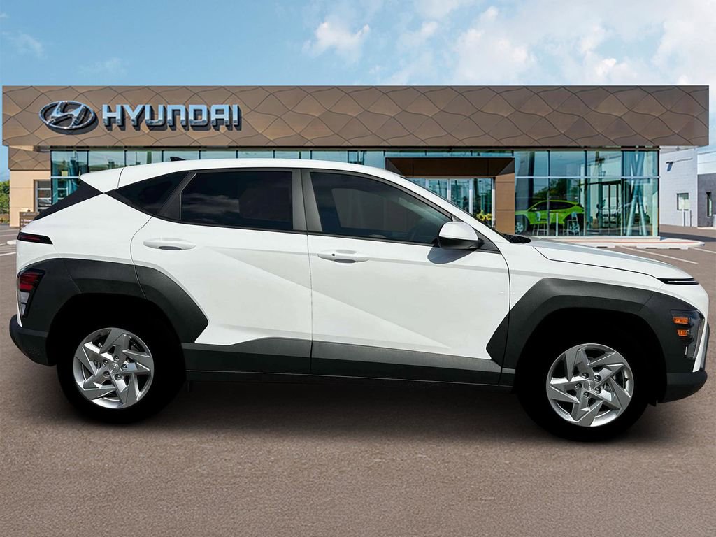 New 2026 Hyundai Kona SE FWD image 9