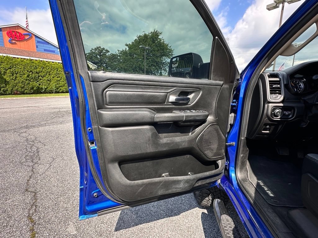Used 2019 RAM 1500 Tradesman w/ SXT Appearance Group AWD/4WD image 22