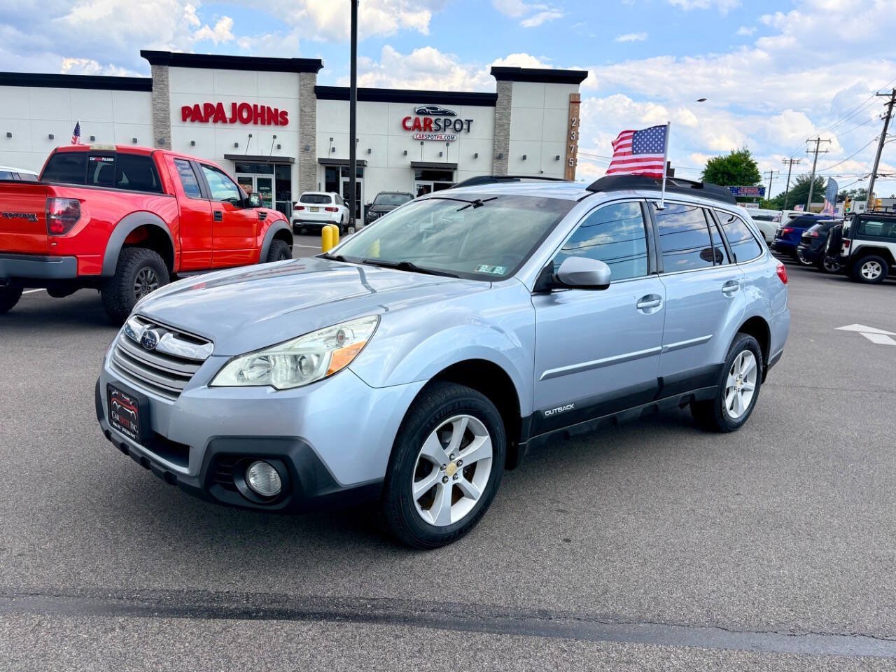 Used 2013 Subaru Outback 2.5i Premium AWD/4WD image 2
