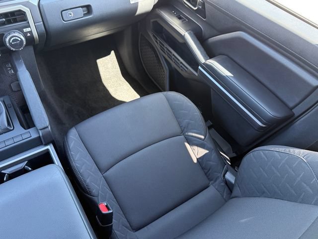 Used 2026 Toyota Tacoma SR5 AWD/4WD image 25