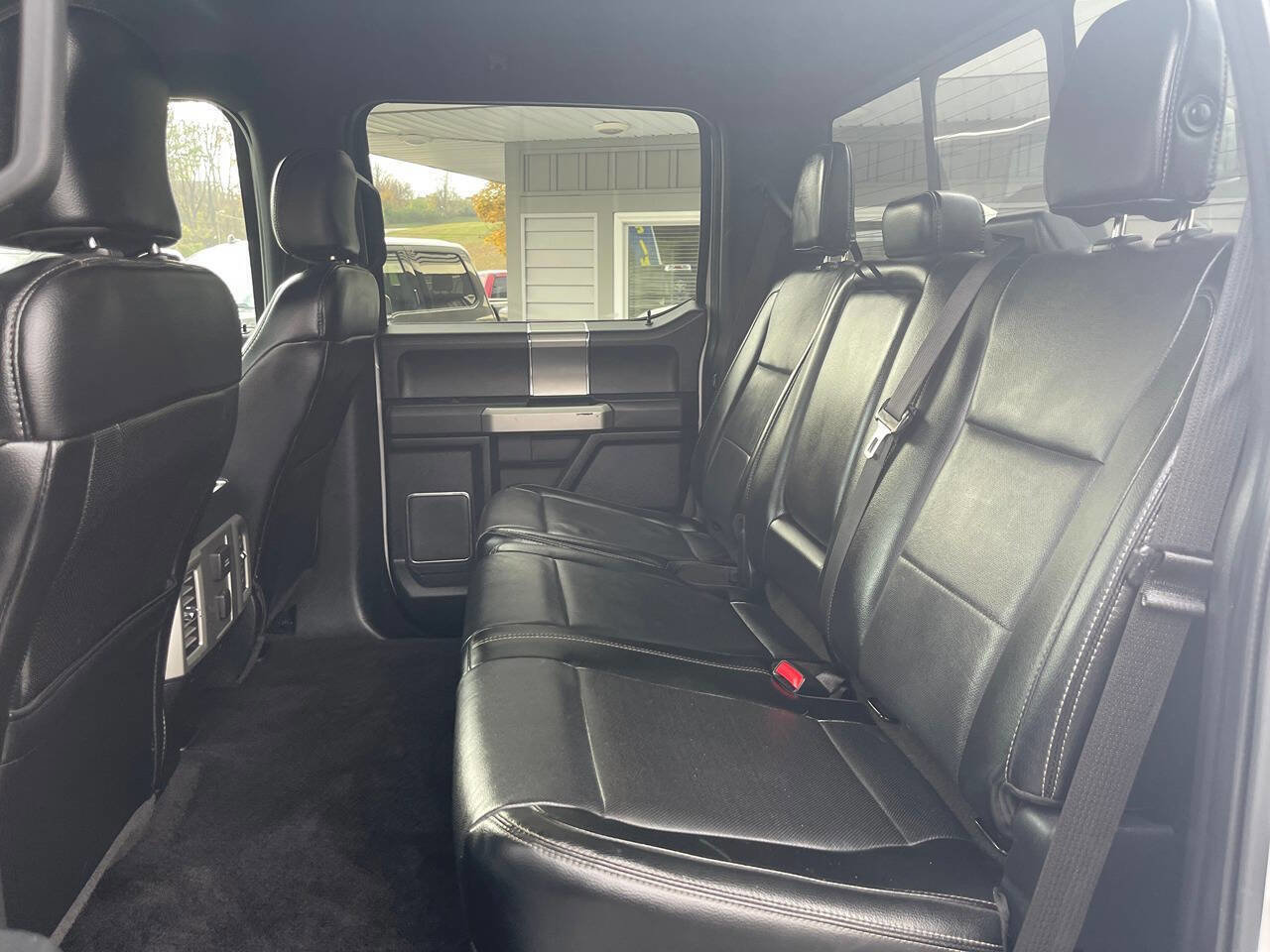 Used 2015 Ford F150 Lariat w/ Equipment Group 501A Mid AWD/4WD image 22