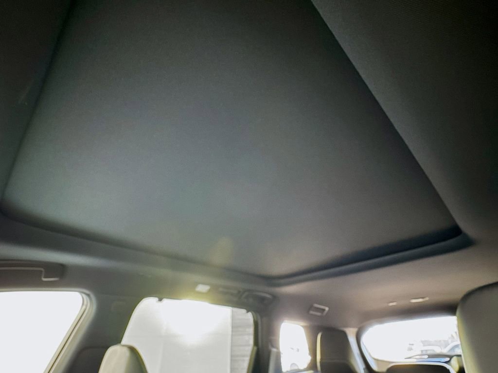 Certified 2025 INFINITI QX60 Luxe w/ Black Edition image 23