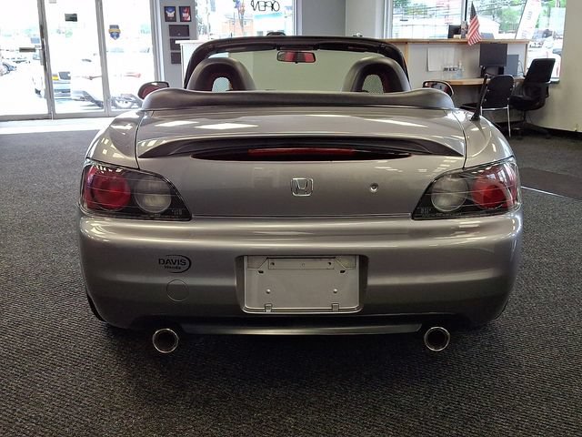 Used 2000 Honda S2000 image 6