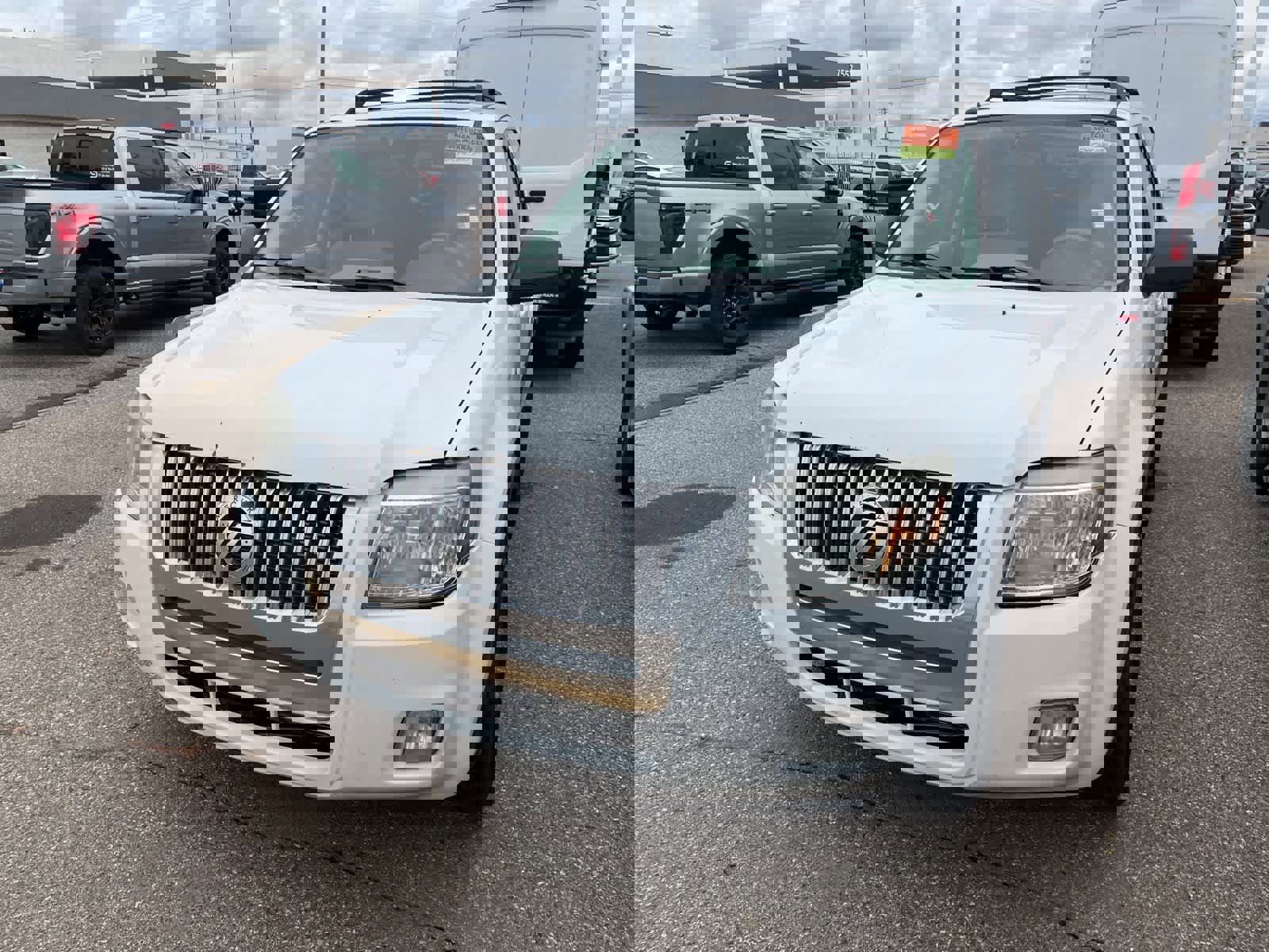 Used 2008 Mercury Mariner 2WD image 3