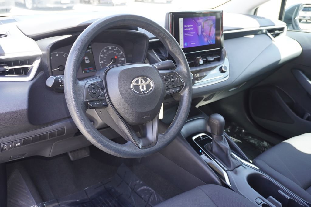 Certified 2023 Toyota Corolla LE FWD image 11