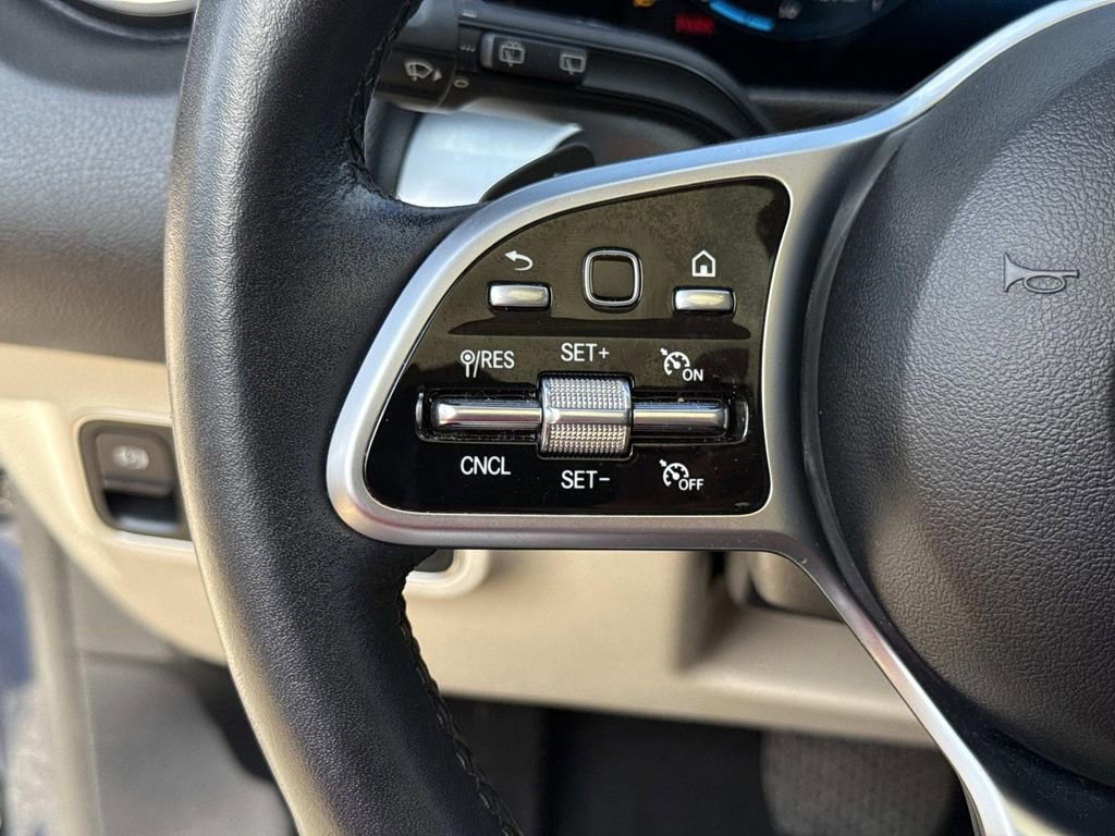 Used 2022 Mercedes-Benz GLB 250 image 42