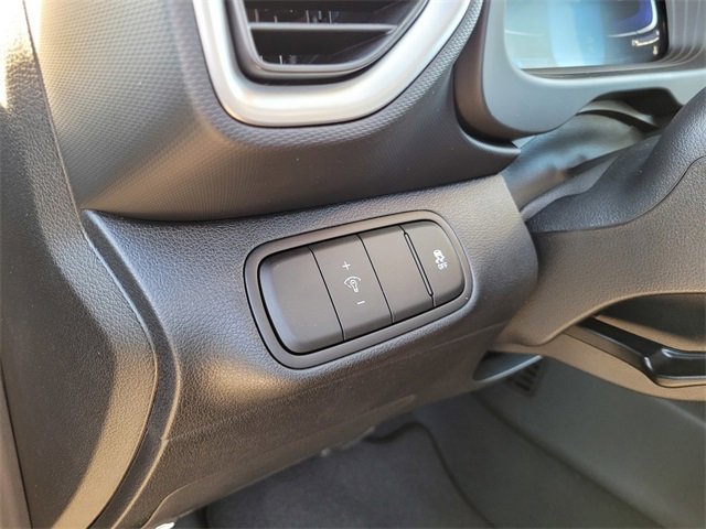 New 2025 Hyundai Venue SEL image 18