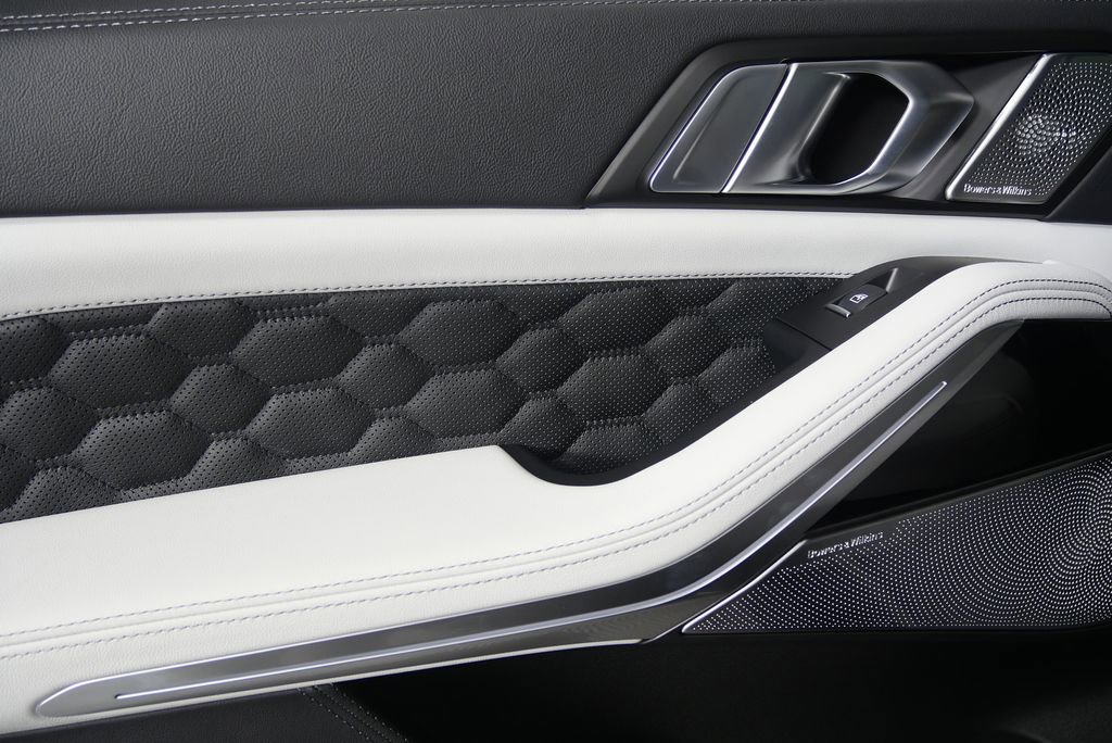 New 2026 BMW X5 M Competition image 14