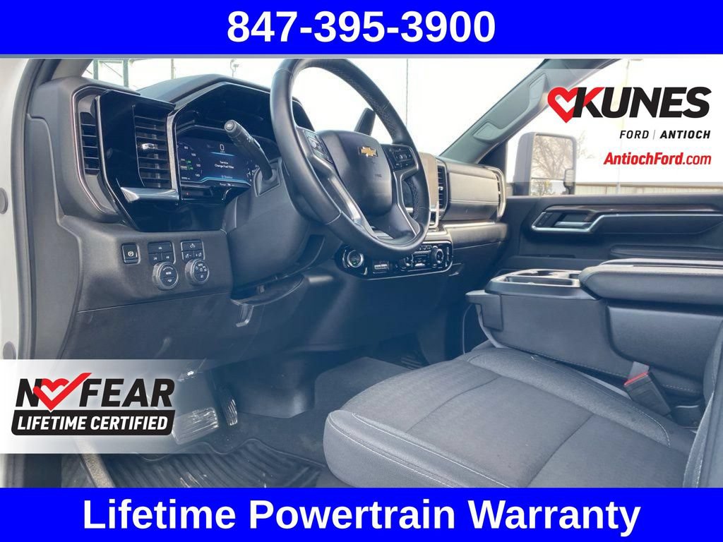 Used 2025 Chevrolet Silverado 2500 LT w/ Convenience Package AWD/4WD image 19