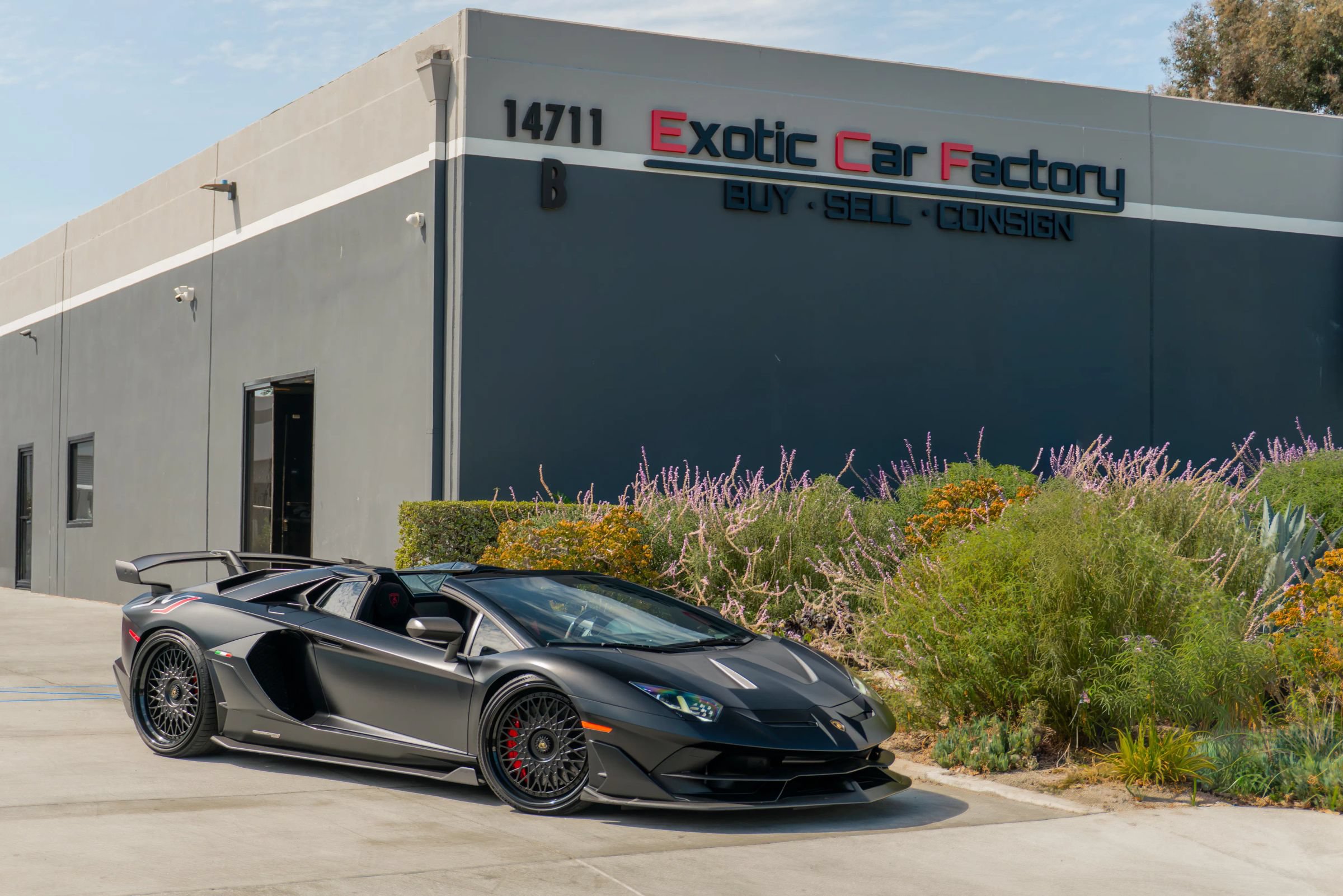 Used 2020 Lamborghini Aventador SVJ