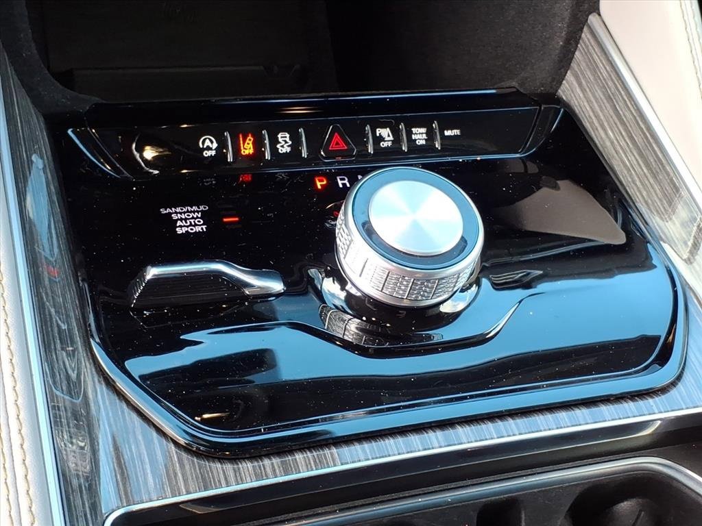 Used 2022 Jeep Wagoneer Series II image 22