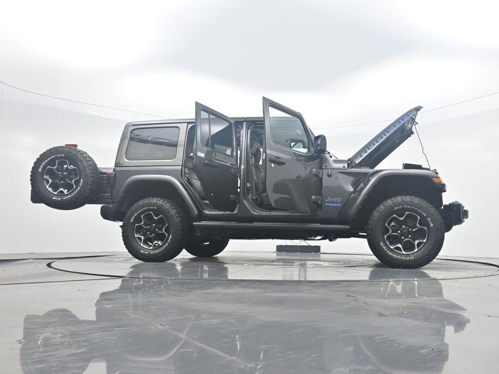 Used 2021 Jeep Wrangler Unlimited Rubicon 4xe w/ Steel Bumper Group AWD/4WD image 38