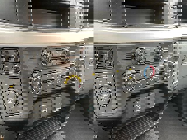 Used 2024 Ford F250 XLT image 12