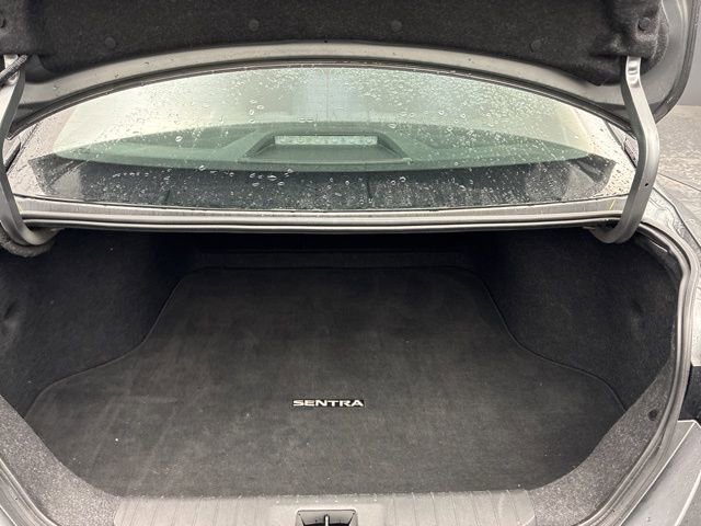 Used 2021 Nissan Sentra SV image 17