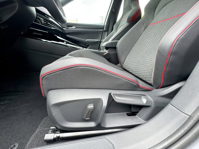 New 2026 Volkswagen GTI SE FWD image 14