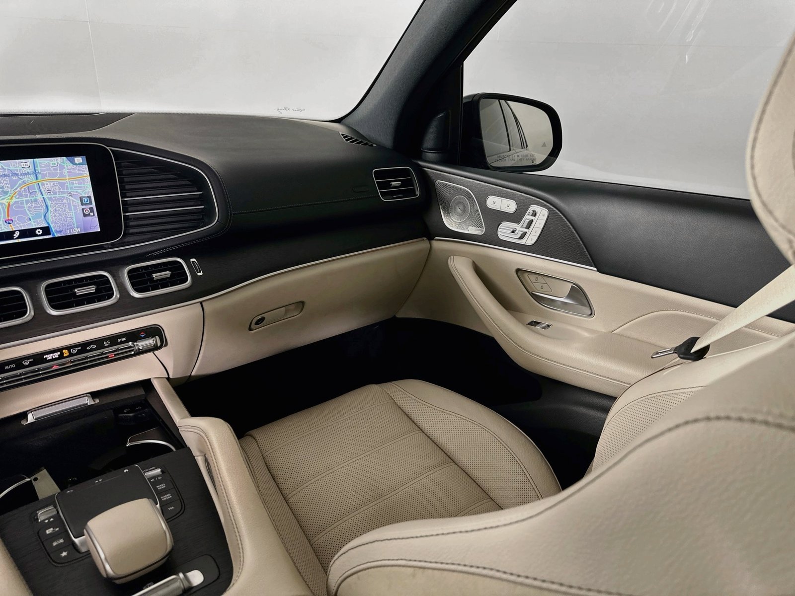Used 2023 Mercedes-Benz GLS 580 4MATIC image 22