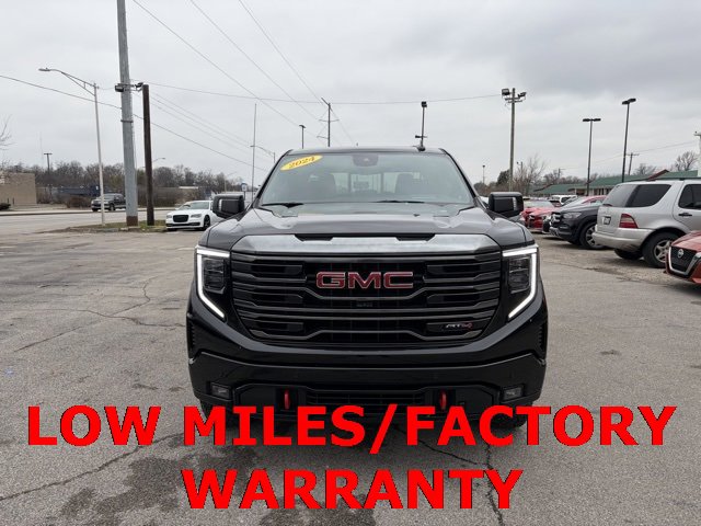 Used 2024 GMC Sierra 1500 AT4 w/ Technology Package image 2