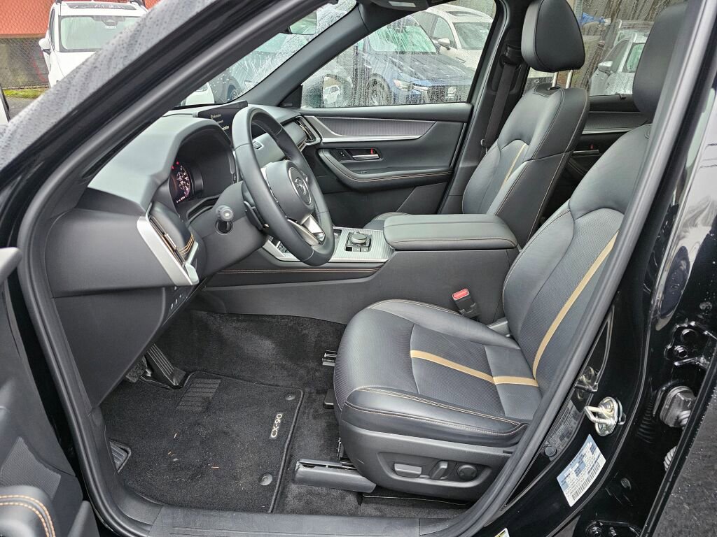 Certified 2024 MAZDA CX-90 Plug-In Hybrid w/ Premium Plus image 22