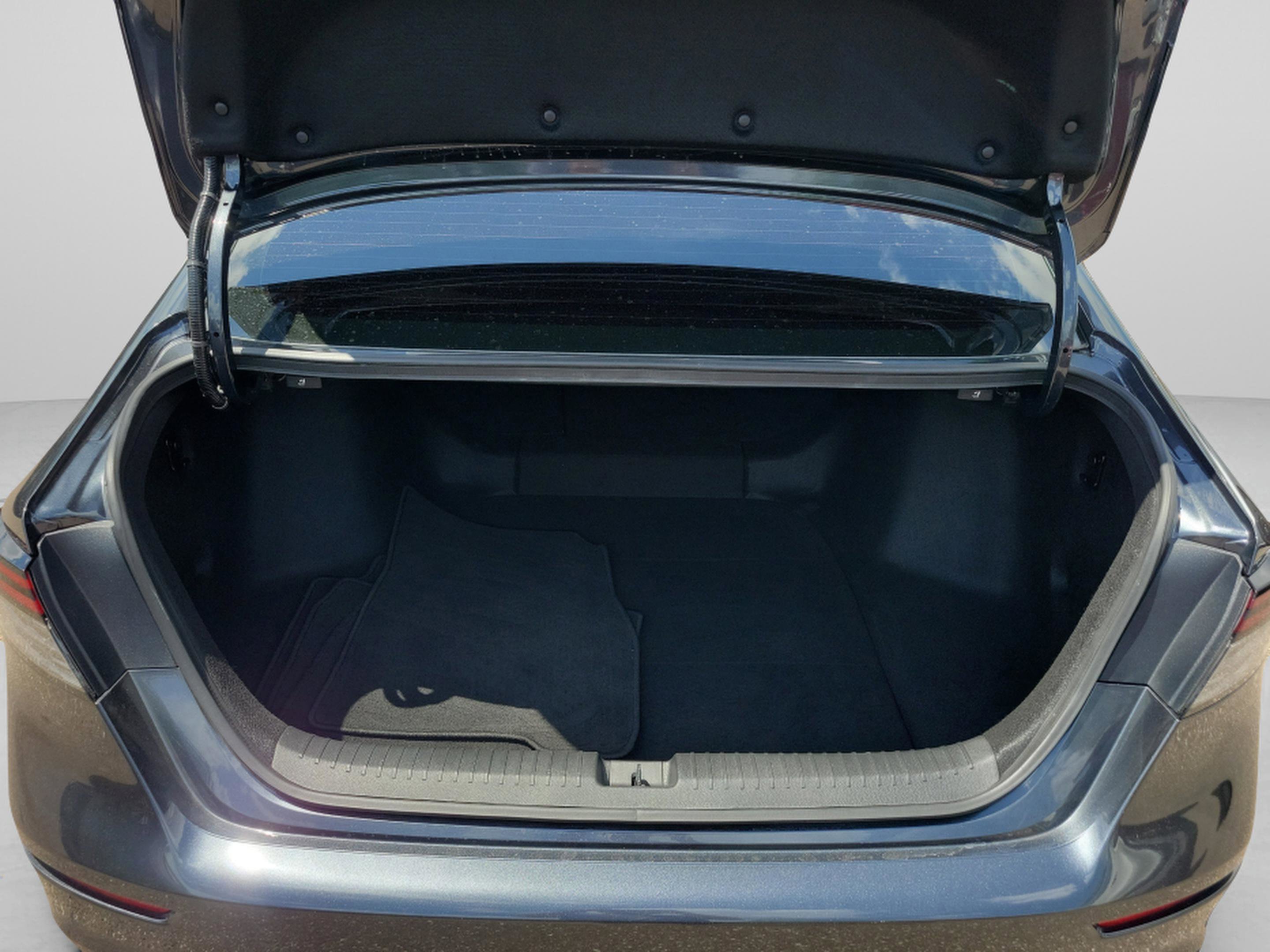 Used 2025 Honda Accord SE image 5