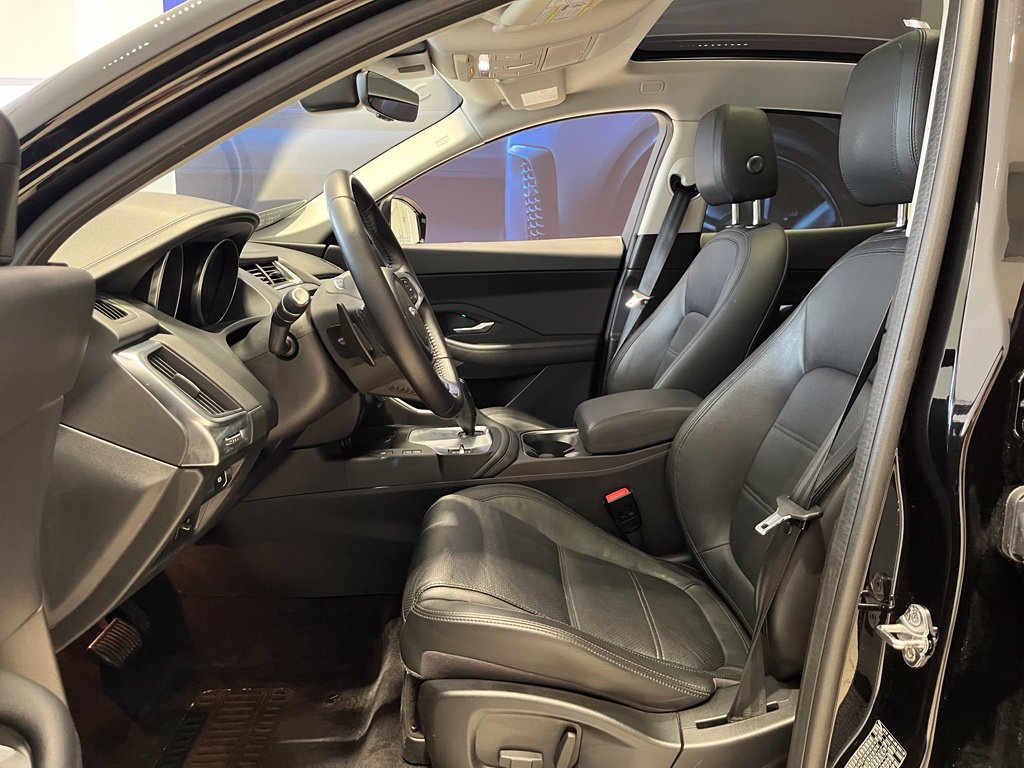 Used 2020 Jaguar E-PACE AWD/4WD image 2