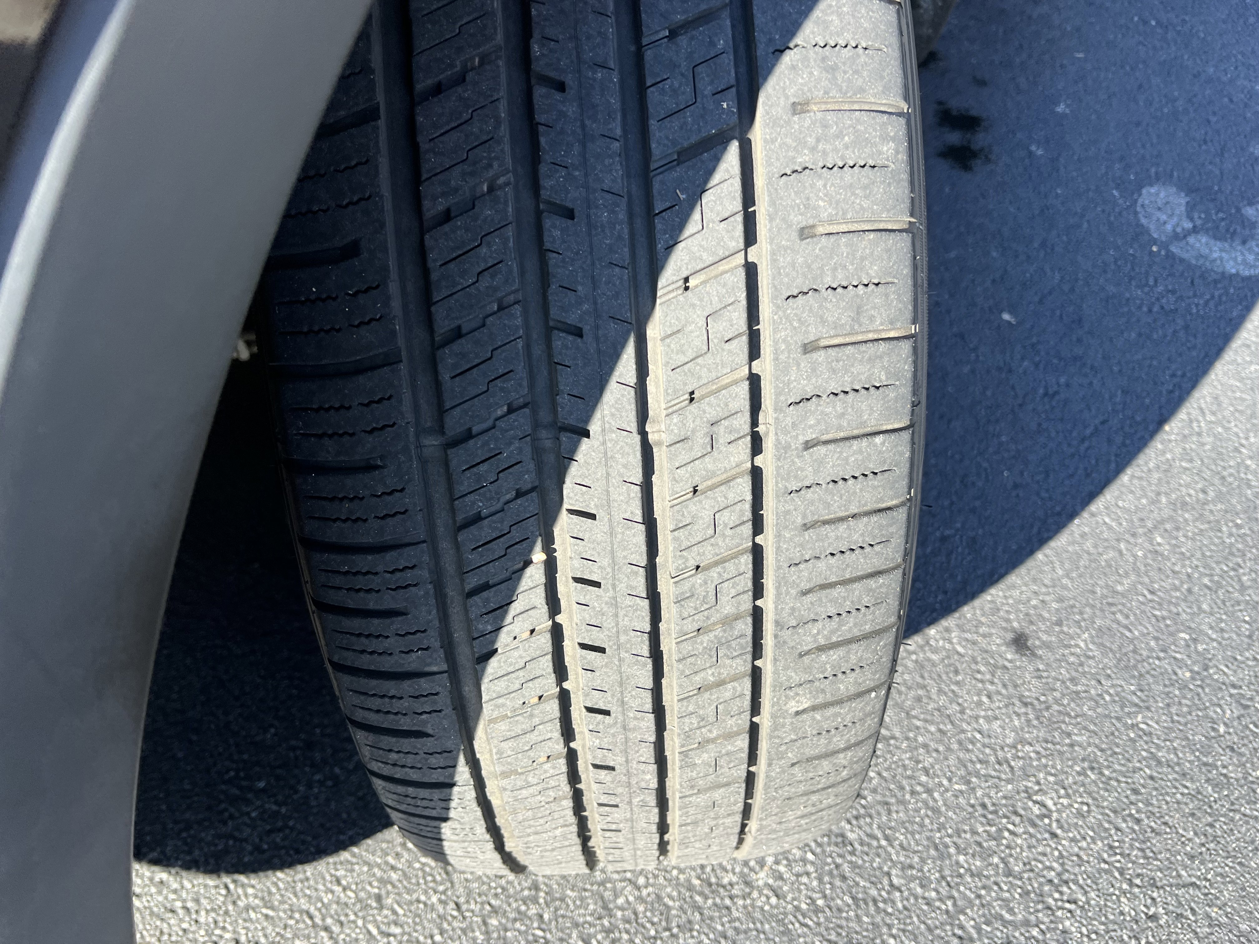 Used 2018 Ford Explorer Sport w/ Equipment Group 401A image 12