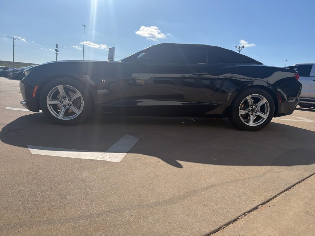 Used 2023 Chevrolet Camaro LT image 6