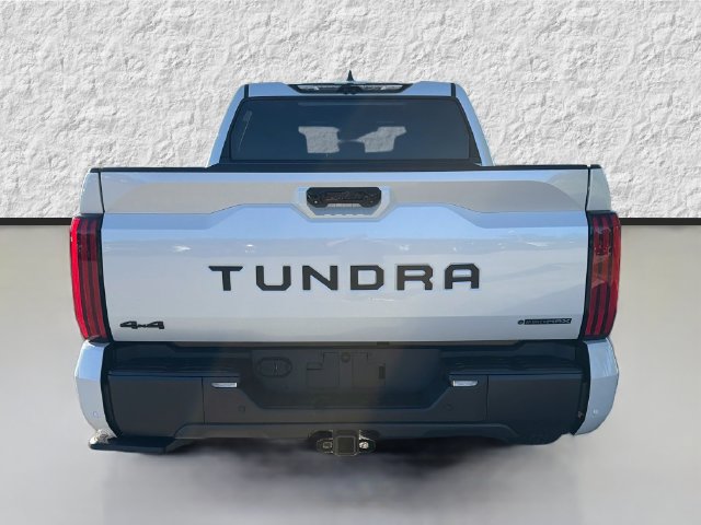 Used 2025 Toyota Tundra Limited AWD/4WD image 4