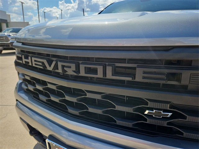 Used 2023 Chevrolet Silverado 1500 Custom w/ LPO, Dark Essentials Package image 29