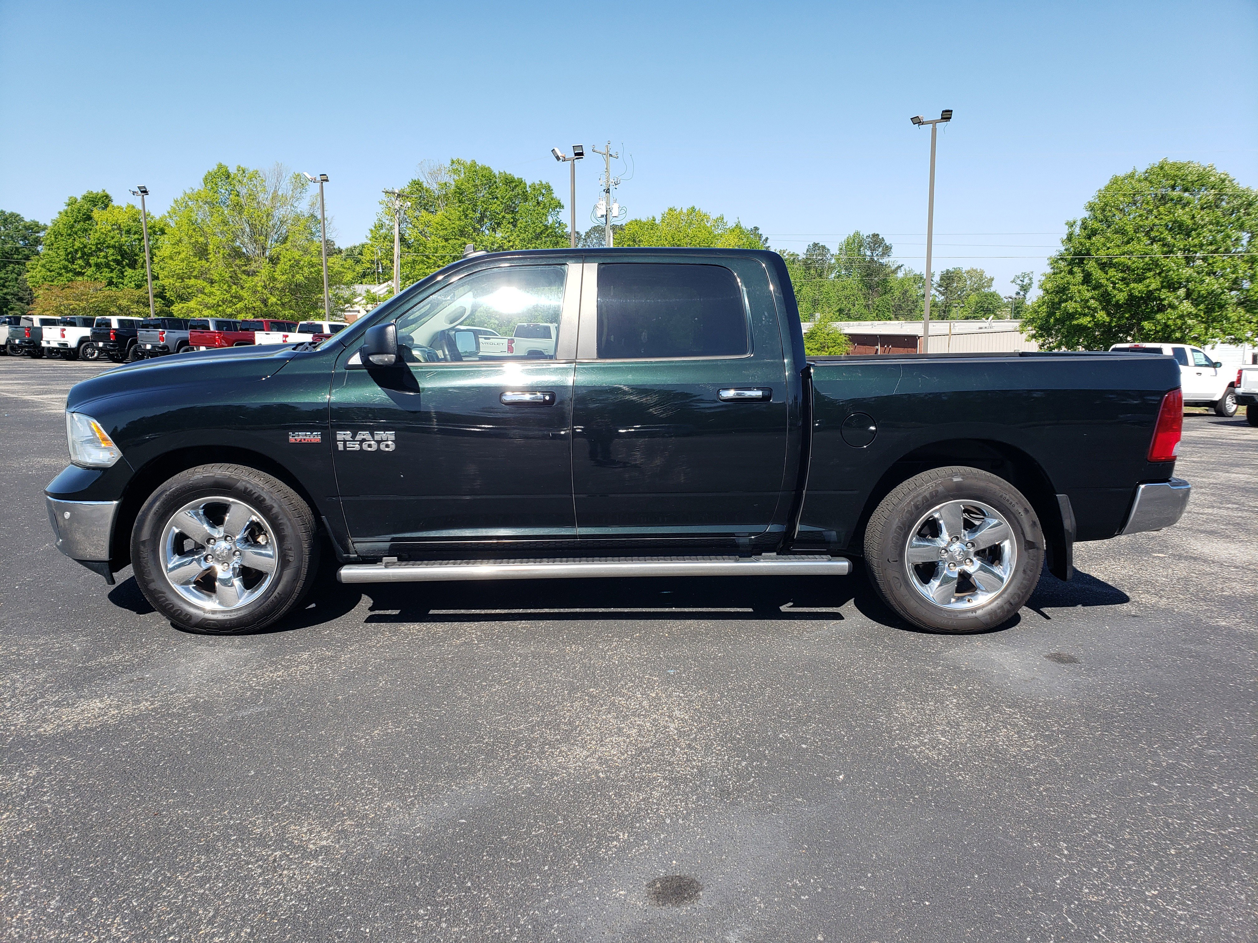 Used 2016 RAM 1500 Big Horn image 5