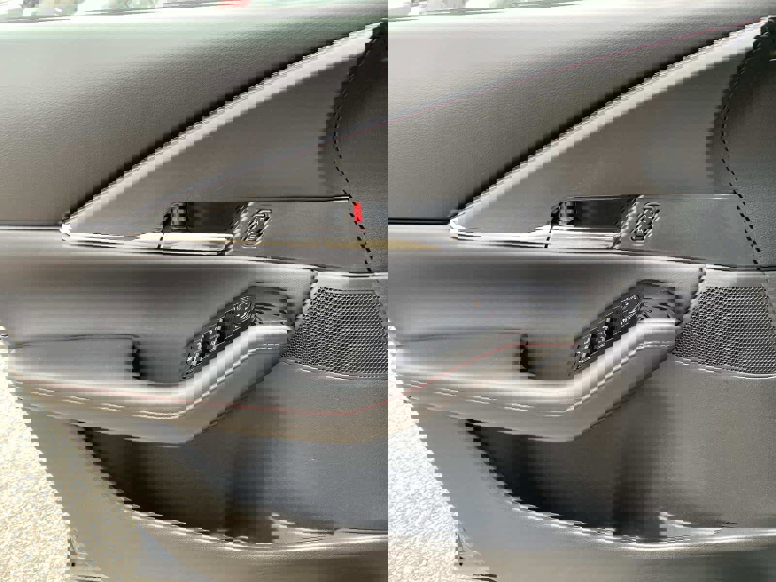 Used 2025 MAZDA CX-30 AWD 2.5 S w/ Preferred Package image 24