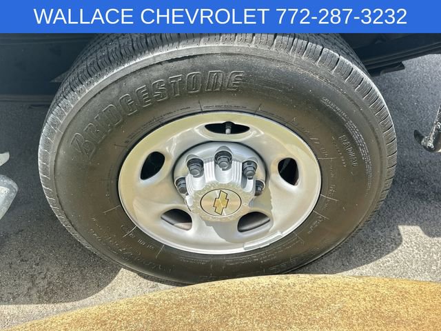 Used 2024 Chevrolet Express 2500 w/ Driver Convenience Package RWD image 12