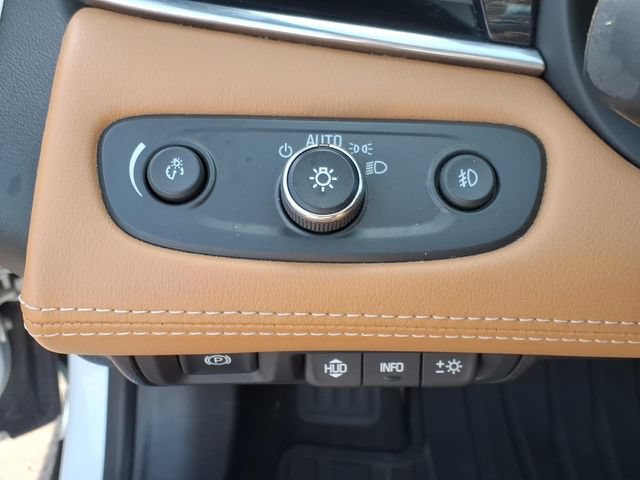 Used 2017 Buick LaCrosse Premium w/ Driver Confidence Package #2 AWD/4WD image 18