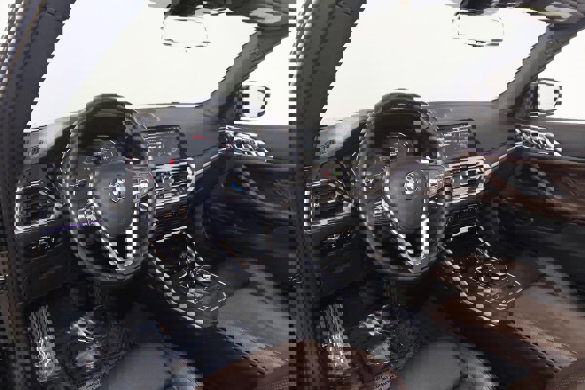 Used 2021 BMW 430i Convertible w/ Convenience Package image 31