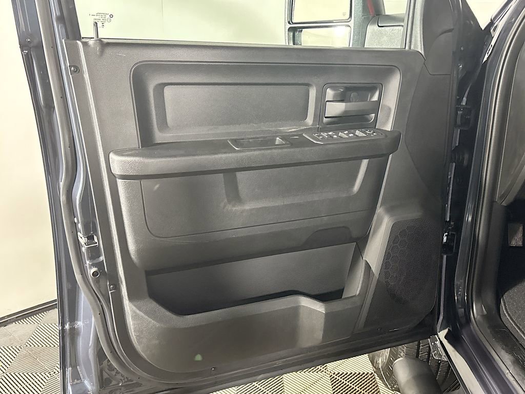 New 2026 RAM 3500 Tradesman image 10