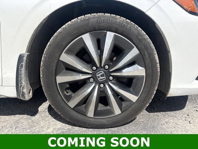 Used 2024 Honda Civic EX-L image 6