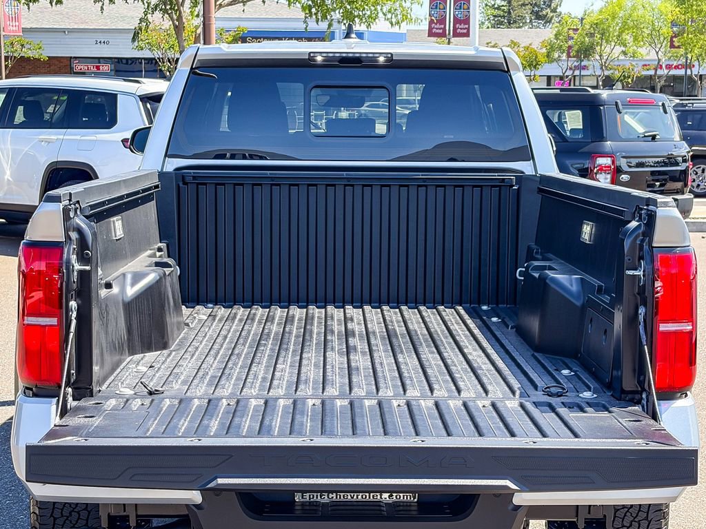 Used 2026 Toyota Tacoma TRD Off-Road w/ TRD Off Road Upgrade Package AWD/4WD image 56