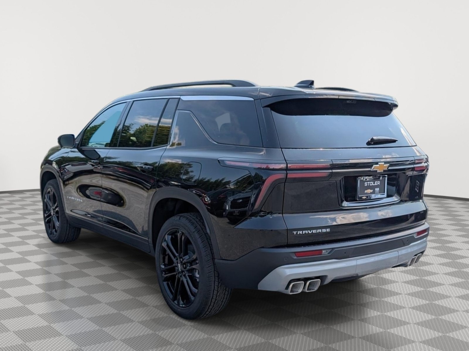 New 2027 Chevrolet Traverse LT w/ Driver Confidence Package FWD image 2