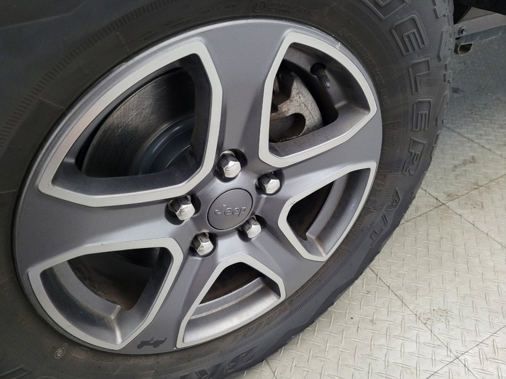 Used 2019 Jeep Wrangler Unlimited Sport S image 31