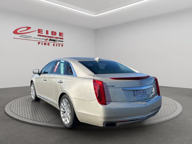 Used 2016 Cadillac XTS Luxury FWD image 7
