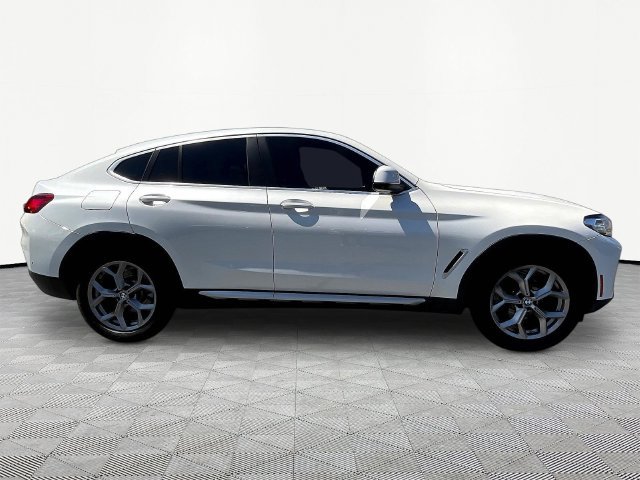 Used 2023 BMW X4 xDrive30i w/ Premium Package AWD/4WD image 8