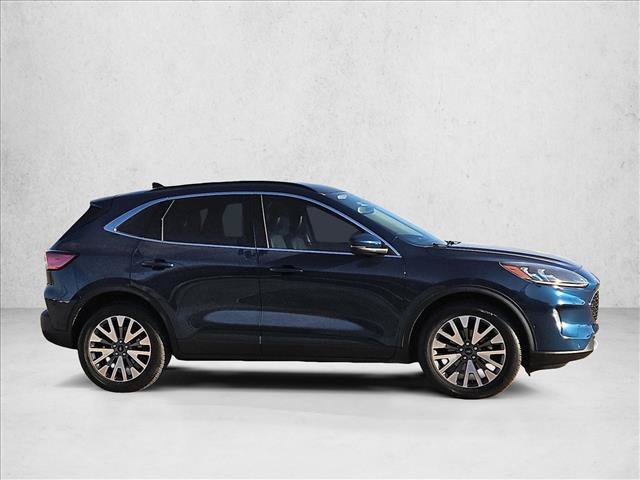 Used 2020 Ford Escape Titanium AWD/4WD image 4