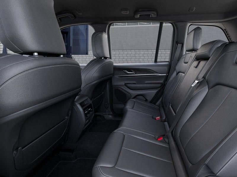 New 2025 Jeep Grand Cherokee Limited AWD/4WD image 23