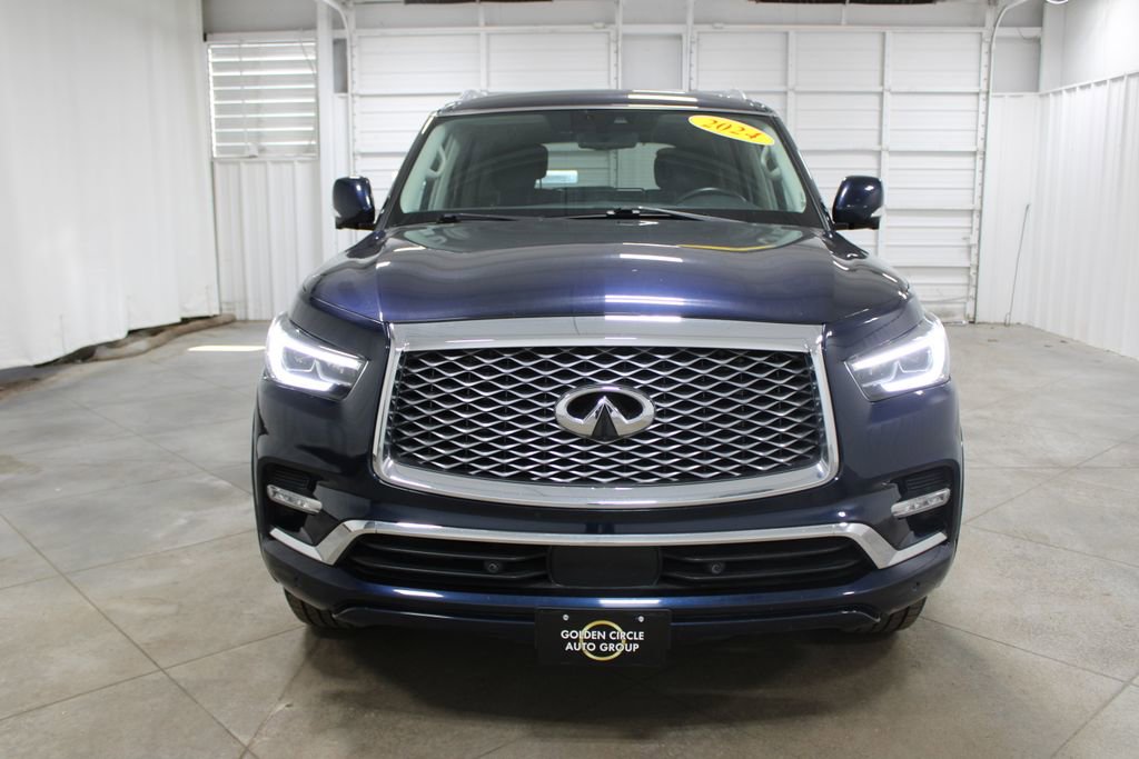 Used 2024 INFINITI QX80 Luxe image 3