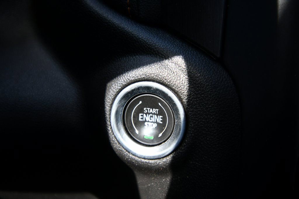 Used 2021 GMC Sierra 1500 AT4 w/ AT4 Preferred Package AWD/4WD image 25