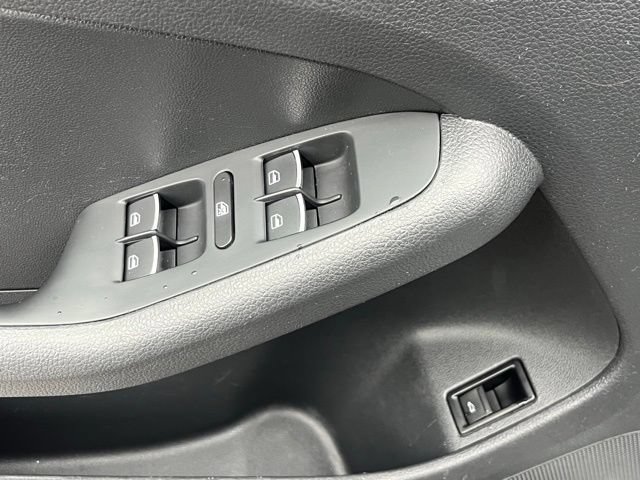 Used 2016 Volkswagen Jetta SE FWD image 31