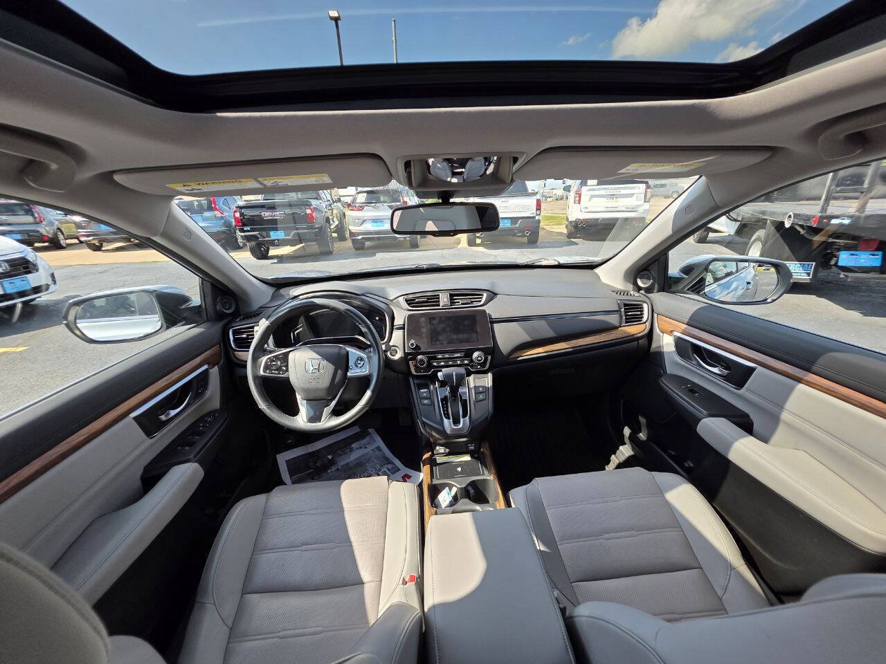 Used 2020 Honda CR-V Touring image 11