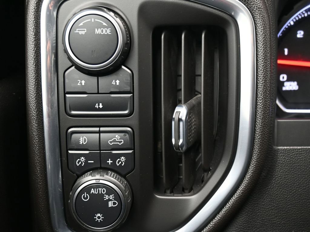 Used 2023 Chevrolet Silverado 2500 LT w/ Convenience Package image 20