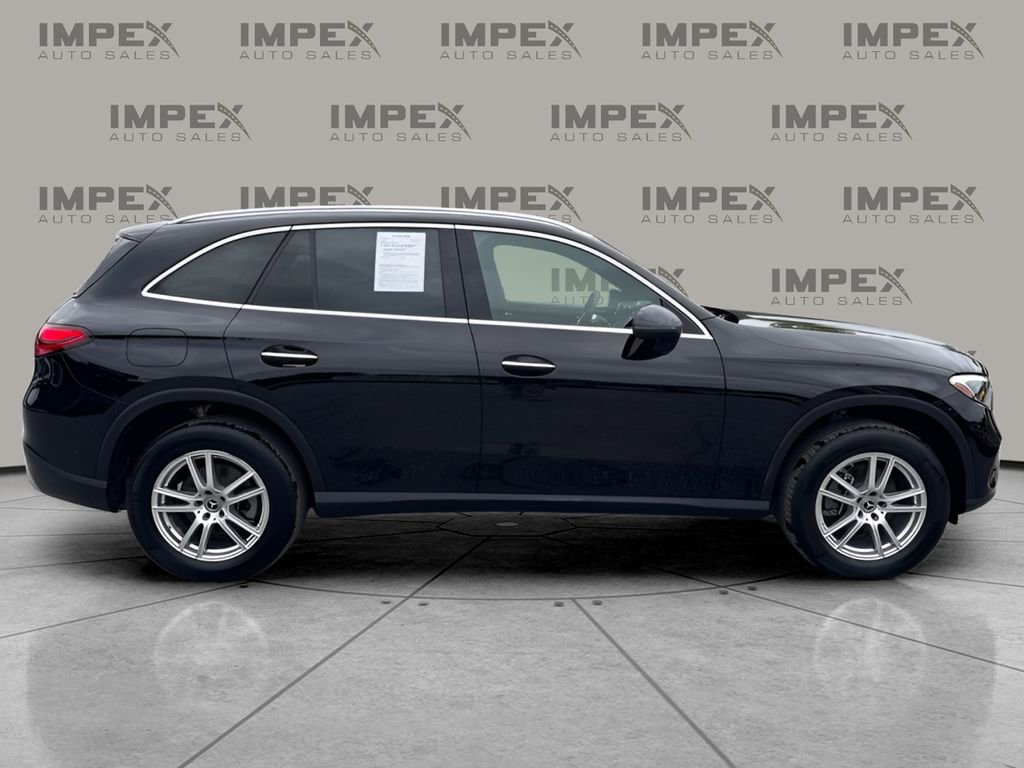 Used 2023 Mercedes-Benz GLC 300 4MATIC image 6